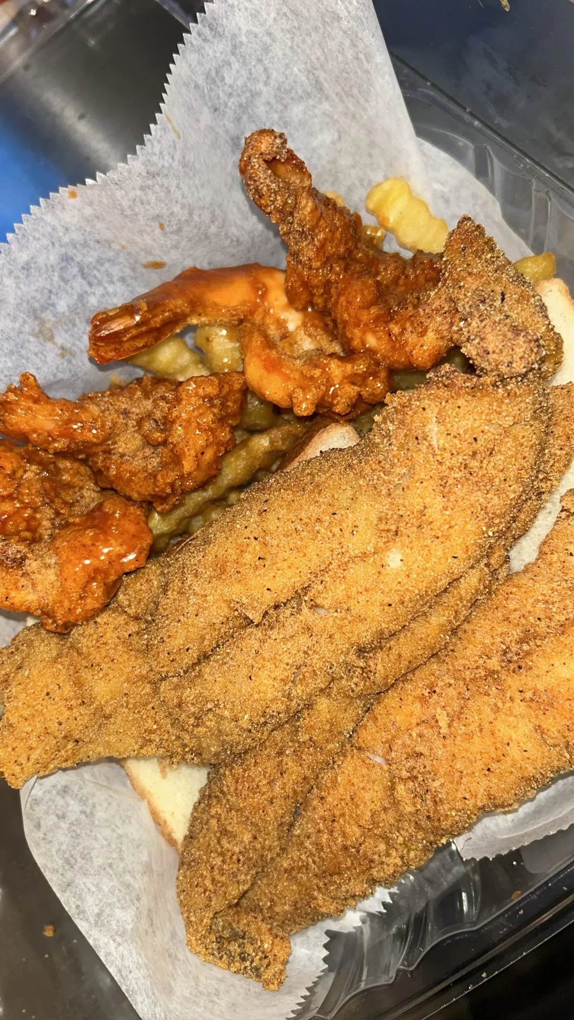 Whiting combo with fries & macaroni salad